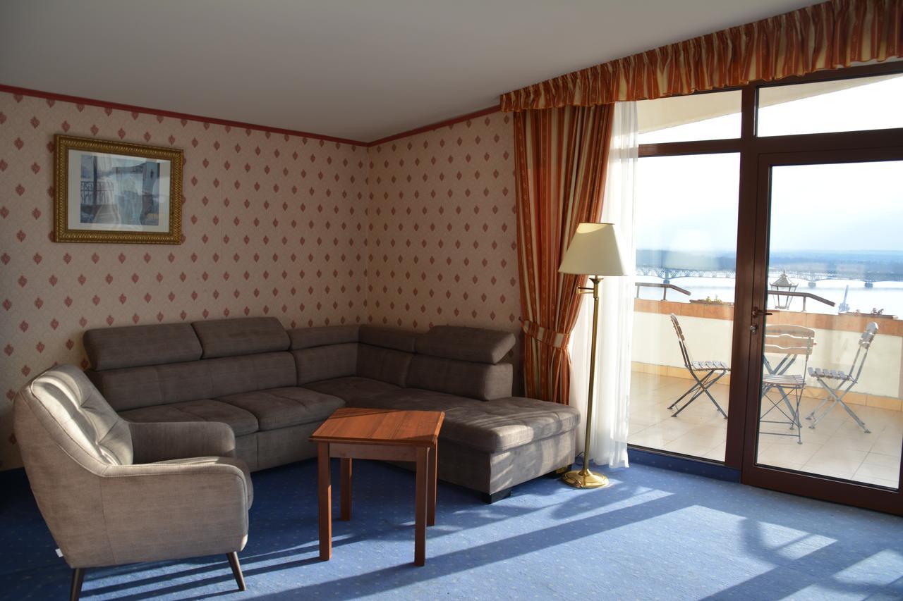 Hotel Starzynski Plock Bagian luar foto